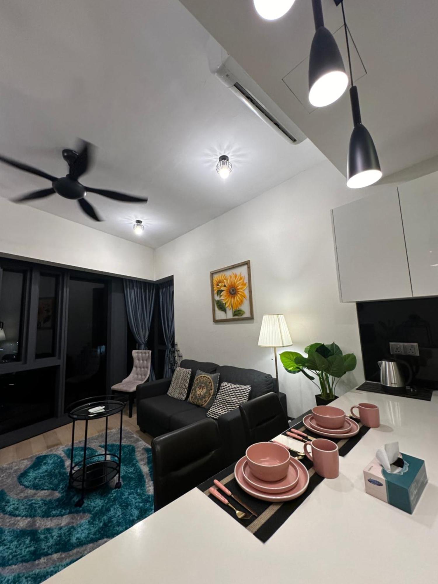 Skyline Homes By Star Residences Klcc クアラルンプール エクステリア 写真